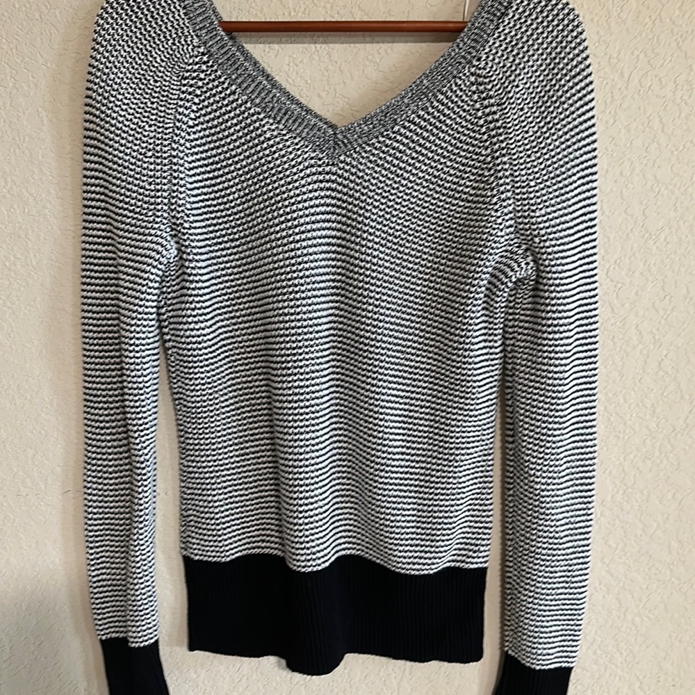 Calvin Klein Sweater